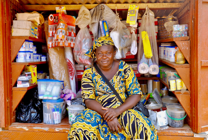 Women-centered models for last-mile distribution